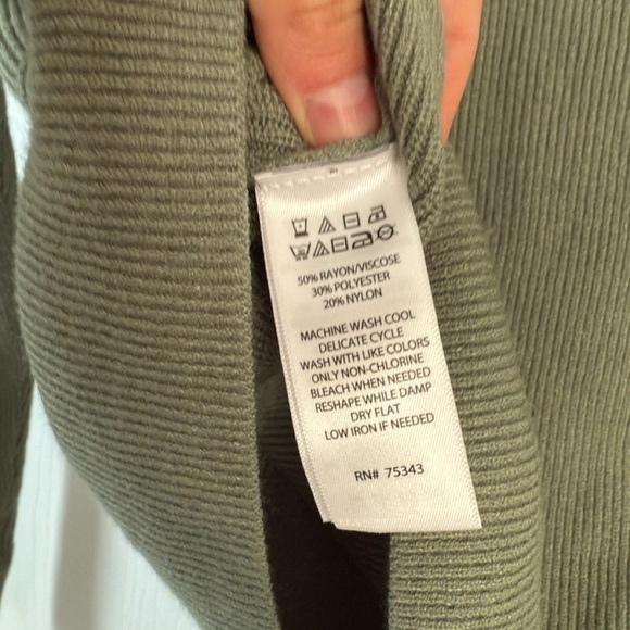 Heyton Ribbed Sweater - Picture 5 of 5